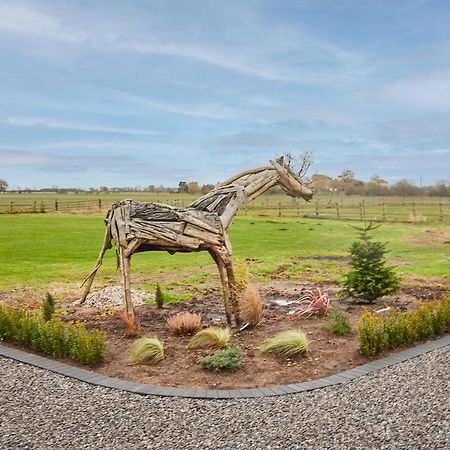 Host & Stay - The Stables Yarm Dış mekan fotoğraf
