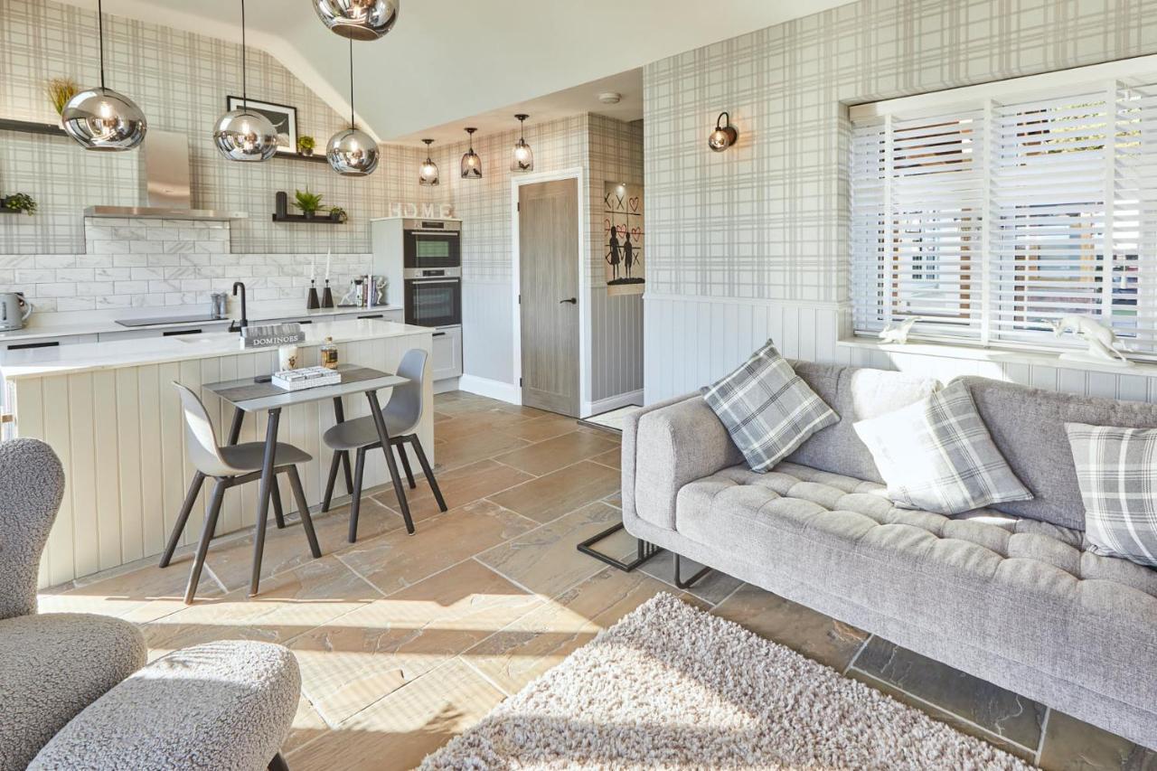 Host & Stay - The Stables Yarm Dış mekan fotoğraf
