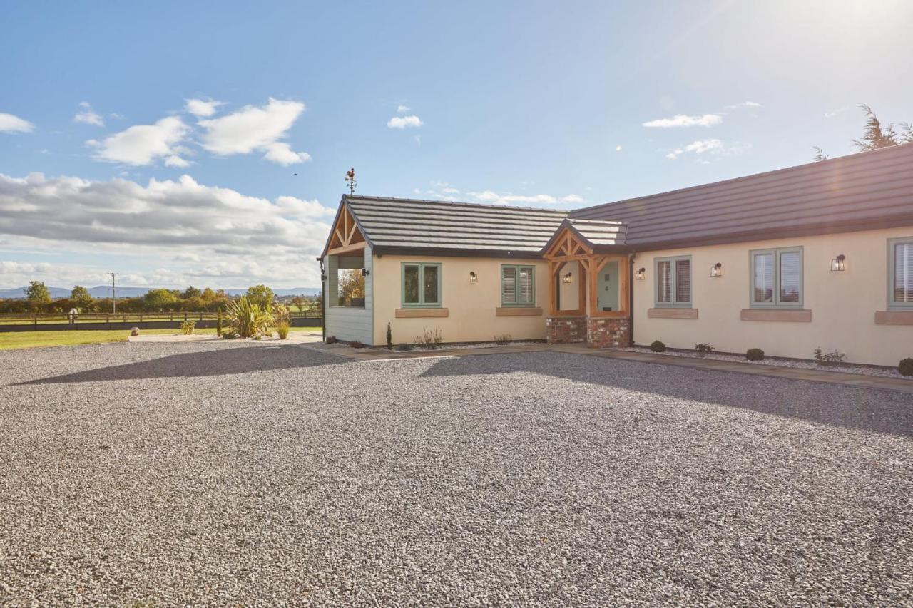 Host & Stay - The Stables Yarm Dış mekan fotoğraf